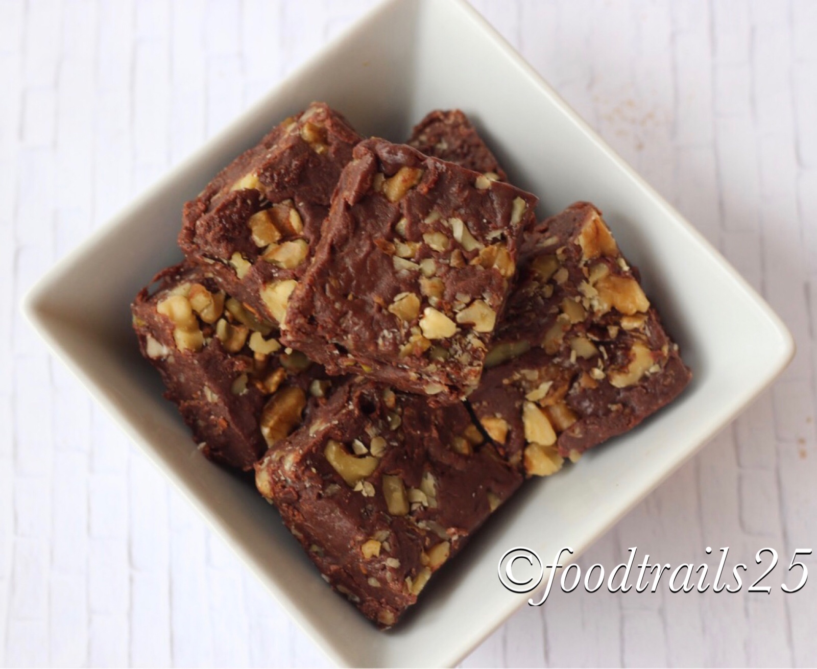 Chocolate Fudge with nuts