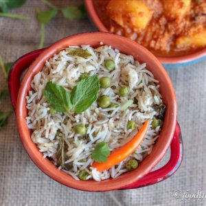 Fresh Mint and Green Peas Pulao