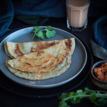 Sprouted Moong and Quinoa Dosa