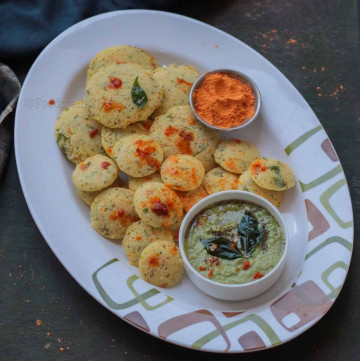 Moong-Dal-Idli