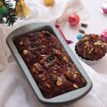 Chocolate Fruit and Nut Cake