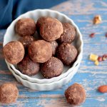 Dates and Nuts Ragi Ladoo