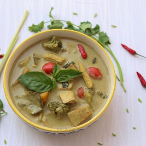 How to make Vegan Thai Green Curry