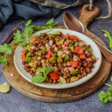 Kala Chana Chaat recipe/Black Chickpea Salad